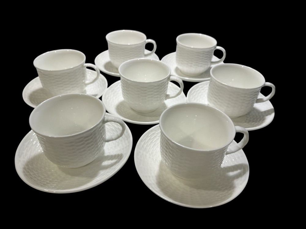 Set of 7 Wedgwood Nantucket Geo Davis Basket Weave Coffee Tea Cups & Saucers