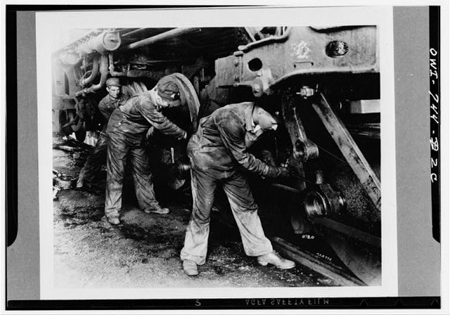 Photo:1940s Shipyard Workers Repairing Naval Vessel Machinery
