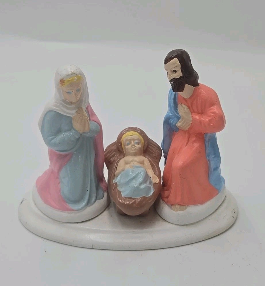 Vintage Nativity Scene Mary Joseph Baby Jesus Figurine Christmas Manger Statue