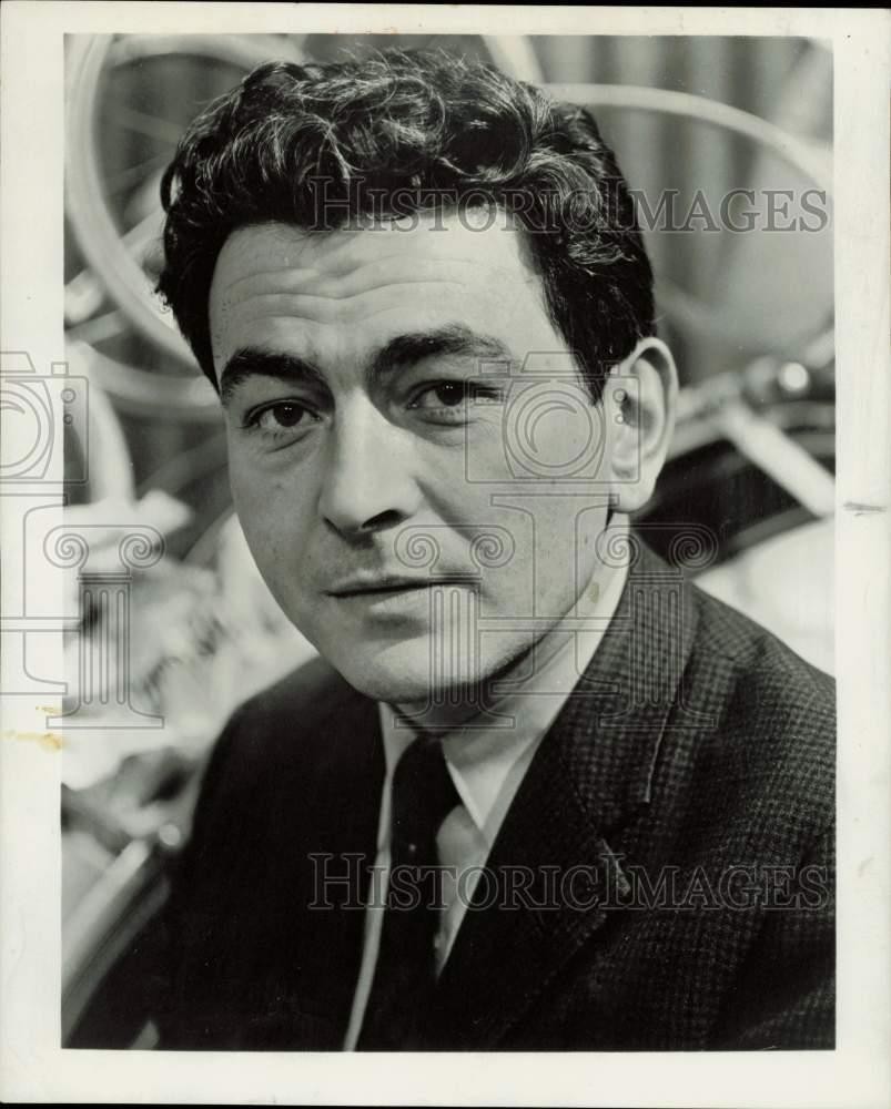 1967 Press Photo Patrick Bedford stars in 