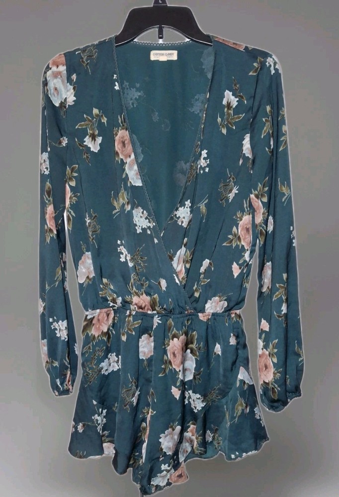 bell sleeve floral romper medium