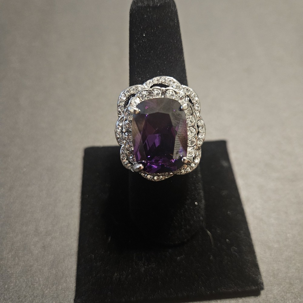 Chunky Purple Lilac Cocktail Ring Rhinestone Bold Jewelry Gift Size 8.5