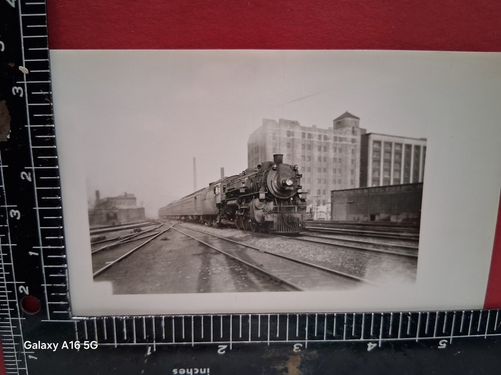 NEW YORK CENTRAL RAILROAD LOCOMOTIVE #4615 w PASSENGER TRAIN PHOTO 1940's
