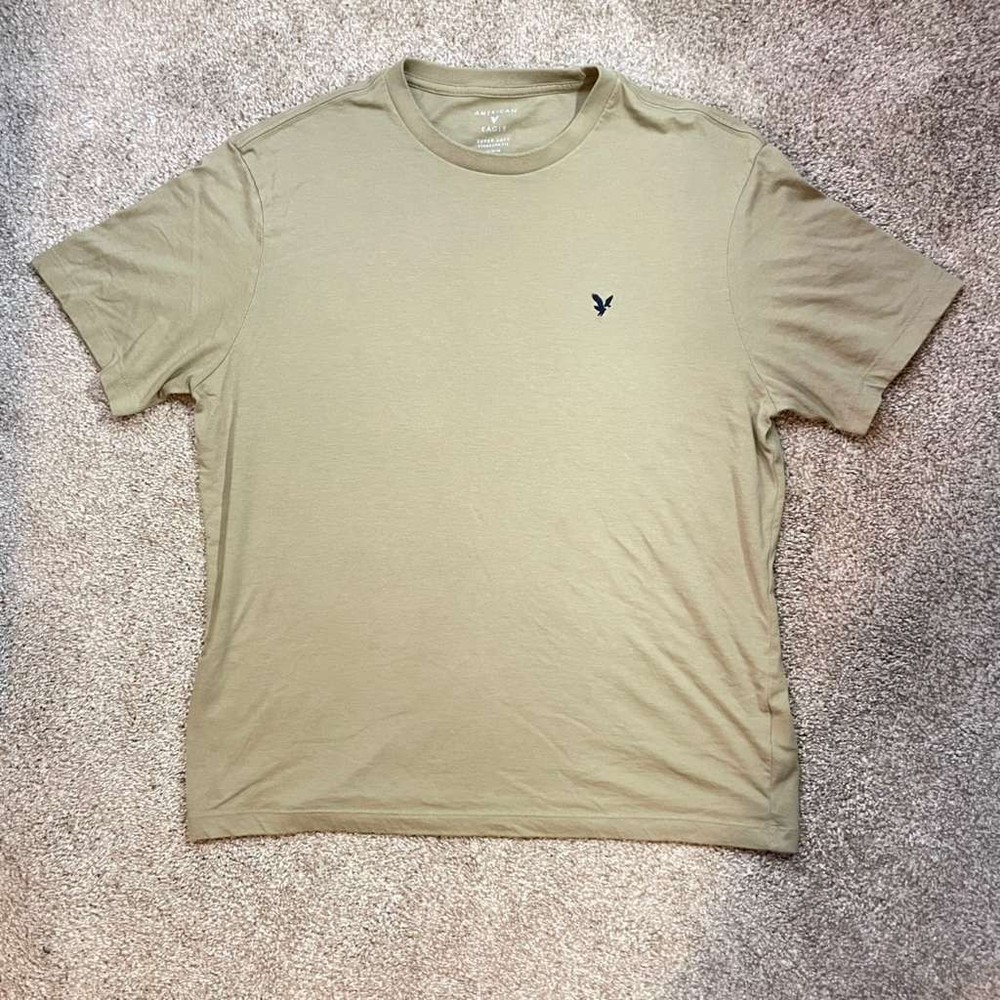 American Eagle Men’s Super Soft Standard Fit T-shirt Size M