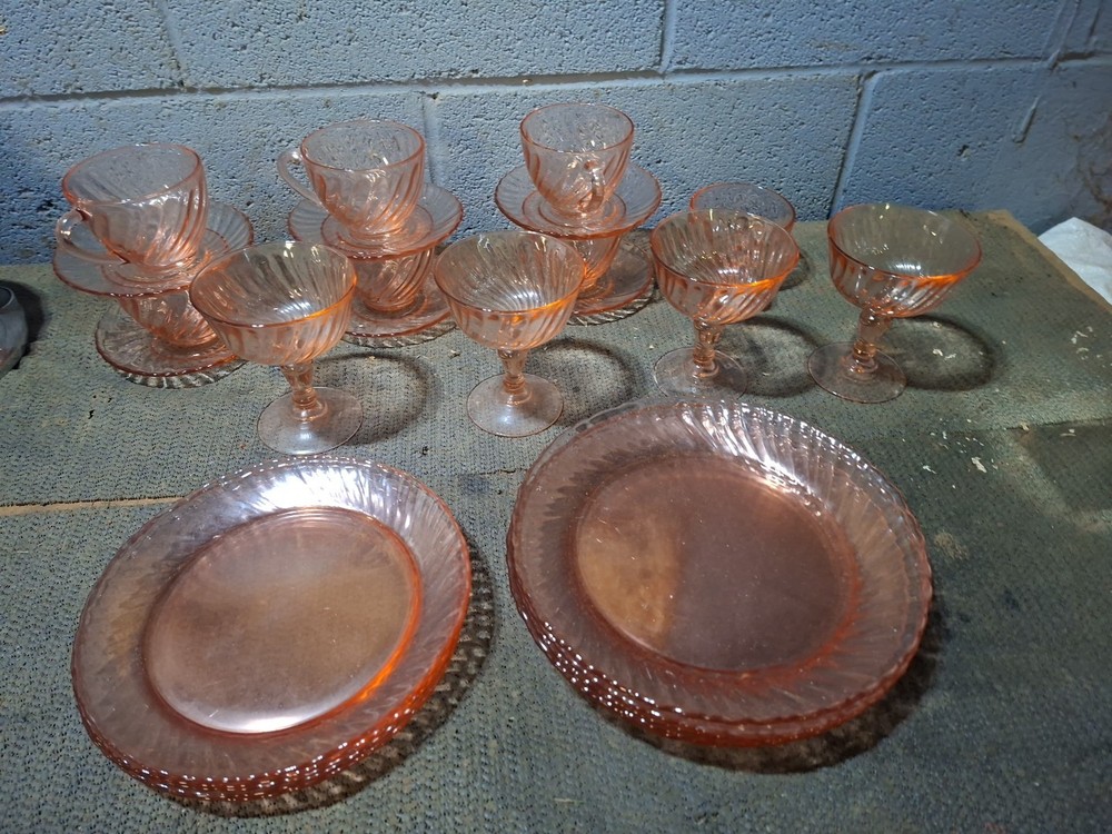 Vintage France Arcoroc Rosaline Pink Swirl Pattern Glass,  Huge Set 28 Pieces