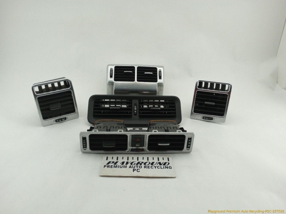 Range Rover HSE L322 Set Of Dashboard & Center Console Air Vent Fits 2010-2012
