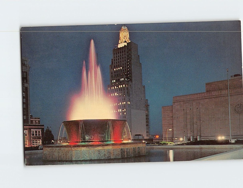 Postcard Night Scene of the Fountain Kansas City Missouri USA