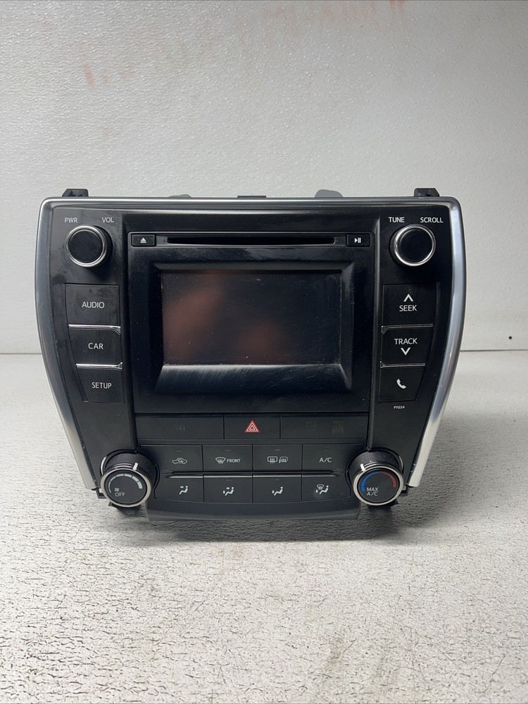 Toyota Camry 15-17 Radio Touch Screen Display Receiver P11224 86140-06680 oem