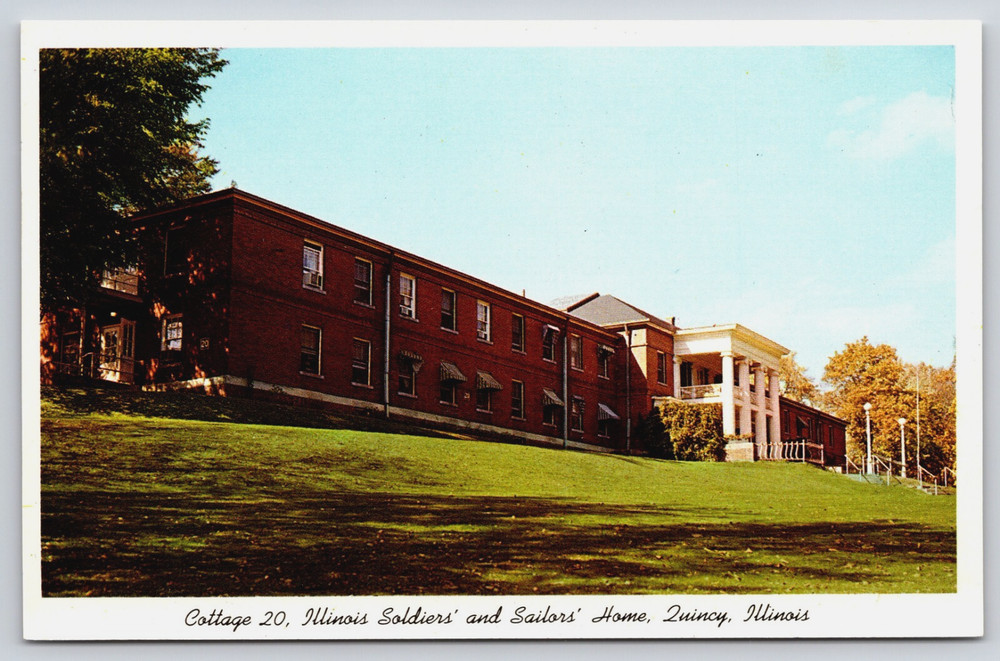 Quincy Illinois USA Soldiers And Sailors Home Cottage Vintage Photo Postcard