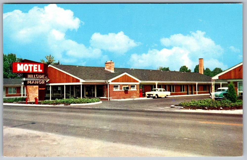 Vtg Postcard Manor Motel Sign Hillside, IL 1950s