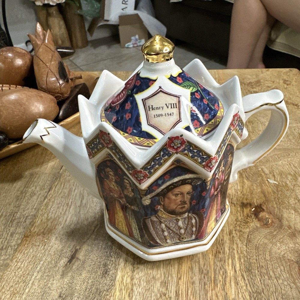 Vintage James Sadler Teapot King Henry VIII and His Six Wives original paperwork
