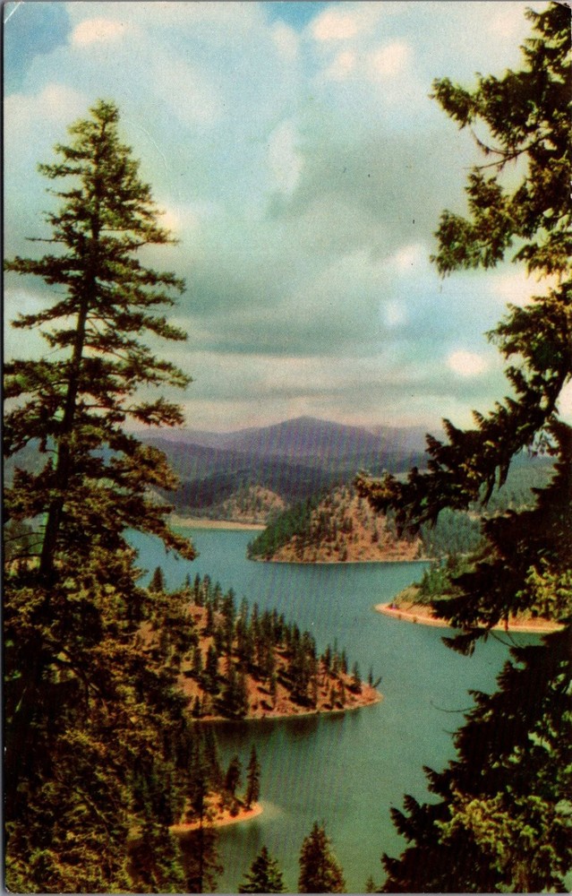 Vintage Coeur d'Alene Lake Idaho Scenic Islands Union Oil 76 Gasoline Postcard