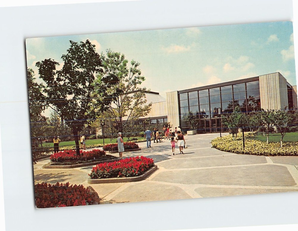 Postcard Hershey's Chocolate World Foods Corporation Pennsylvania USA America
