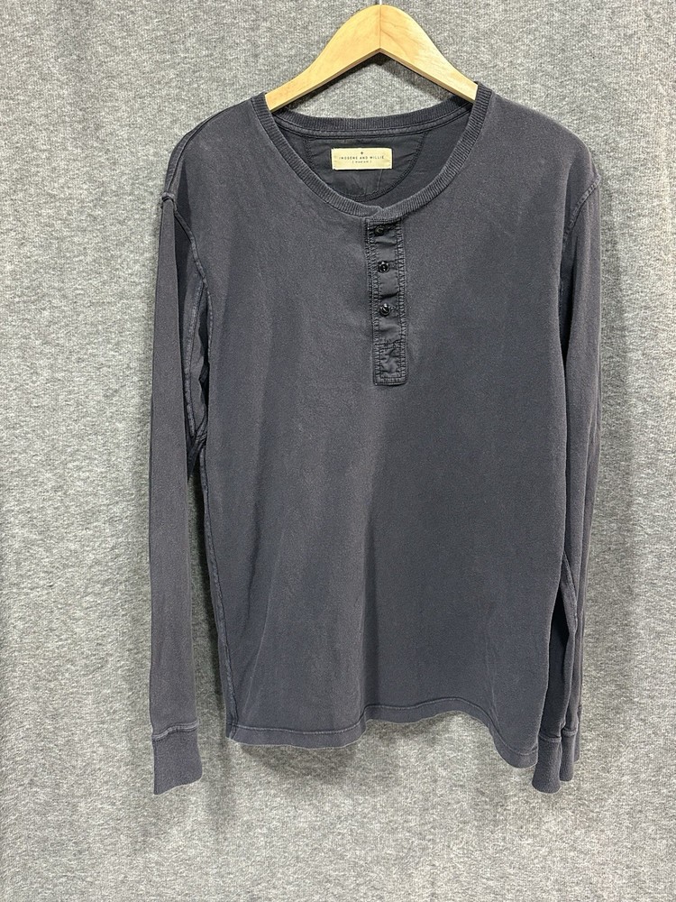 Imogene and Willie Washed Grey Henley Men’s Size Medium Cotton