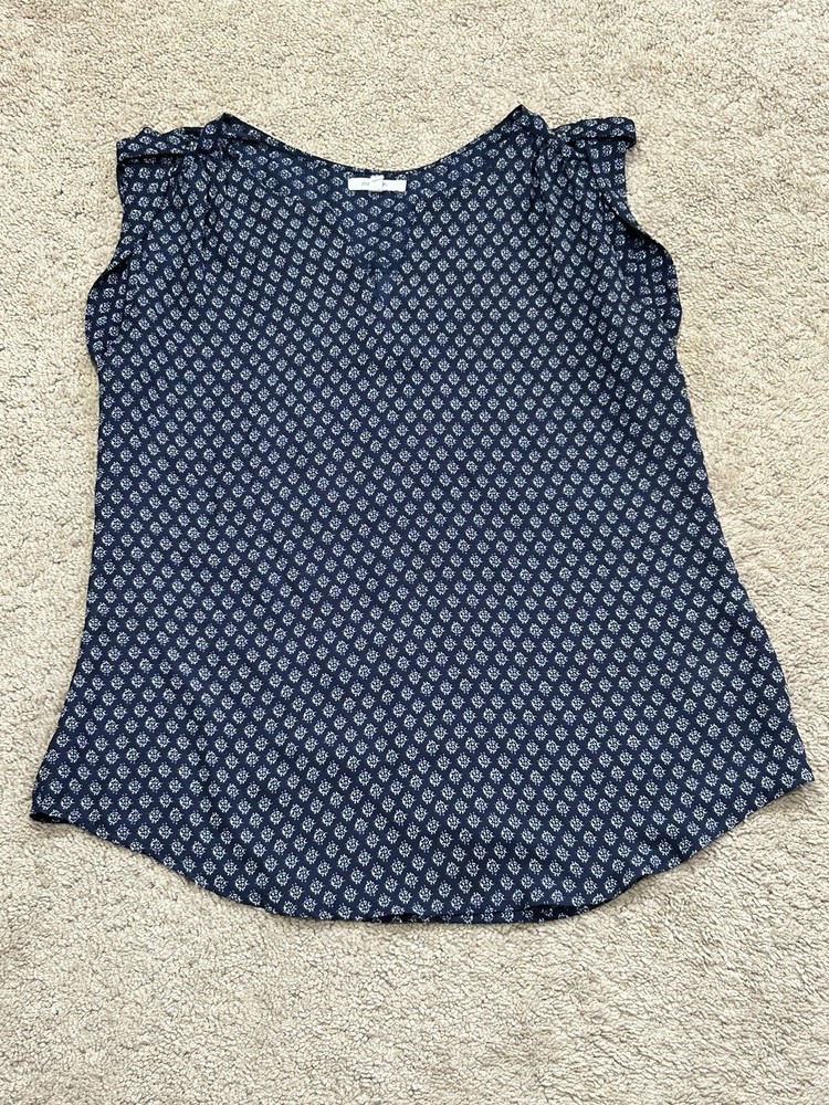 Maurices Womens Shirt Size Medium Blue White Print Lightweight Flowy Classic