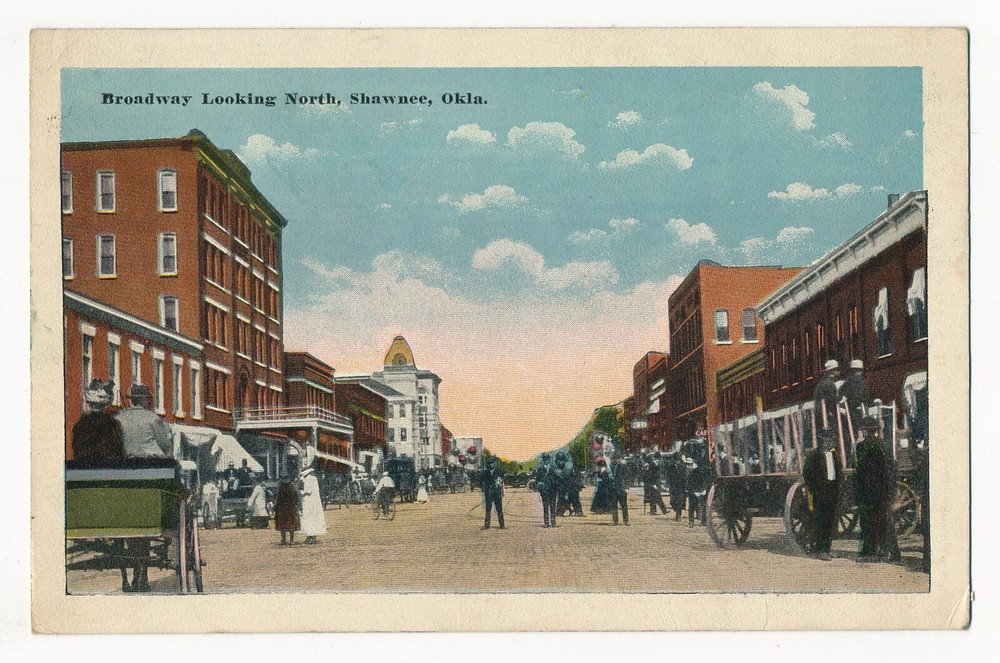 Broadway Avenue looking North, Shawnee, Oklahoma ca.1915