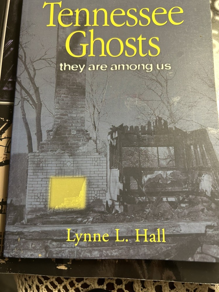 TENNESSEE GHOSTS: They Are Among Us (Halloween Haunted Mansions)