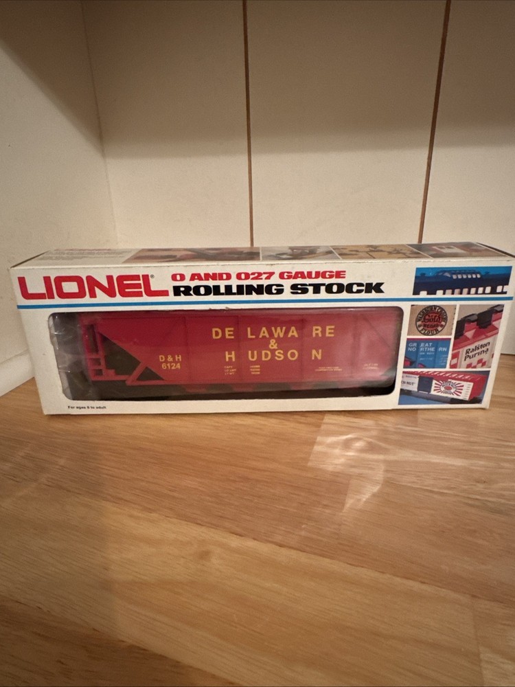 Lionel O27 Gauge, Rolling Stock, Delaware & Hudson Covered Hopper Car, #6-6124