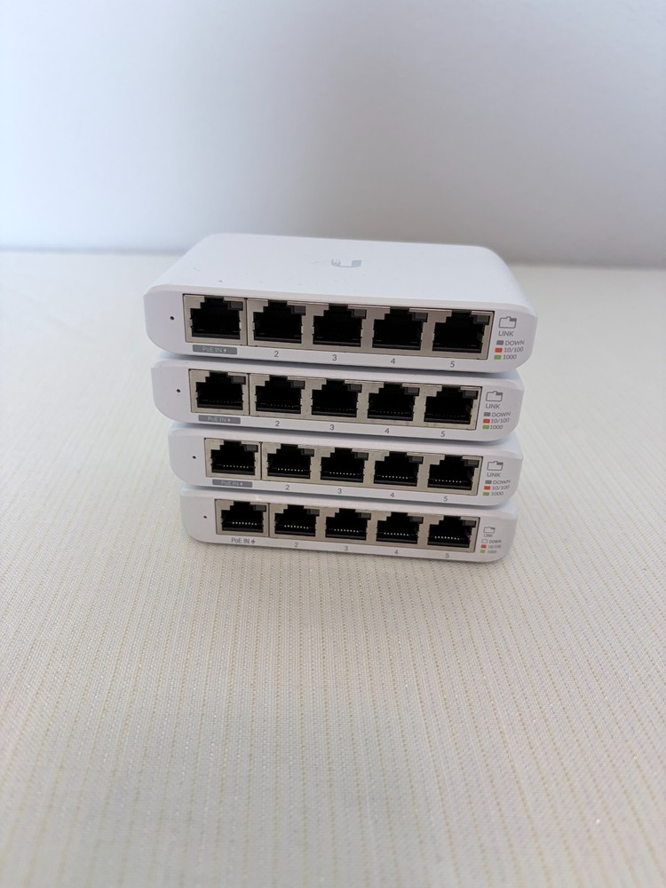 Ubiquiti UniFi USW-Flex-Mini 5-Port Gigabit Switch - Lot of 4