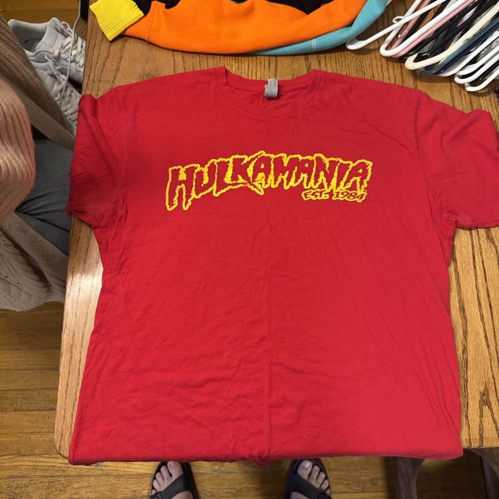 Hulk Hogan Hulkamania Red T Shirt Size L  WWF WWE WCW nWo