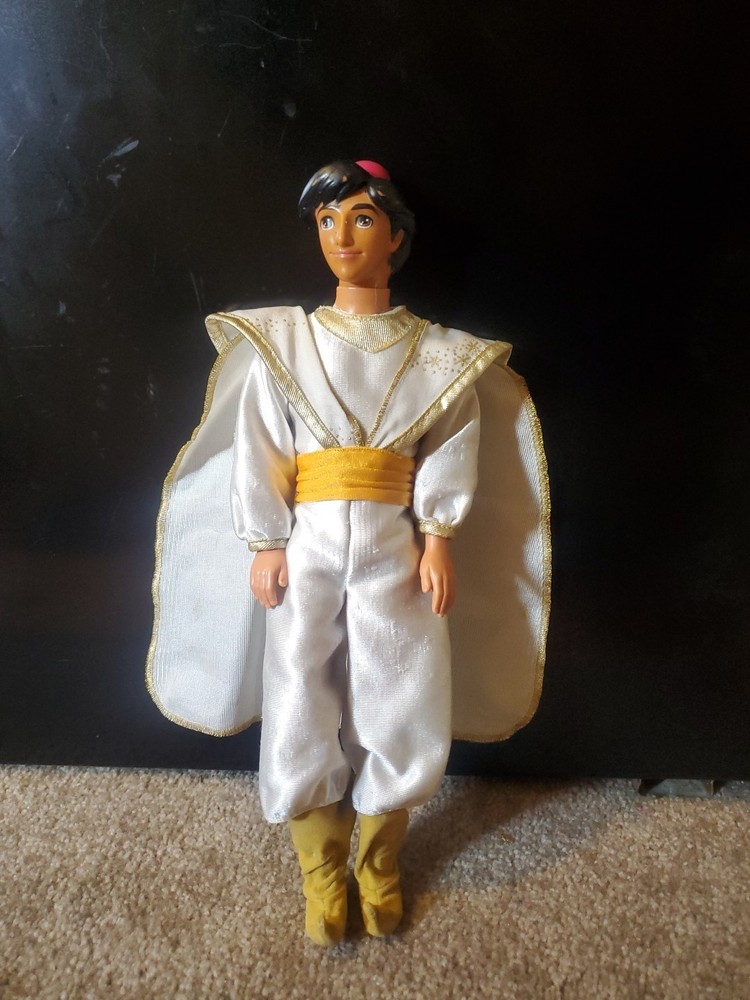 Vintage 1992 Mattel Disney's Aladdin ALADDIN Ken Size Barbie Doll (2548)