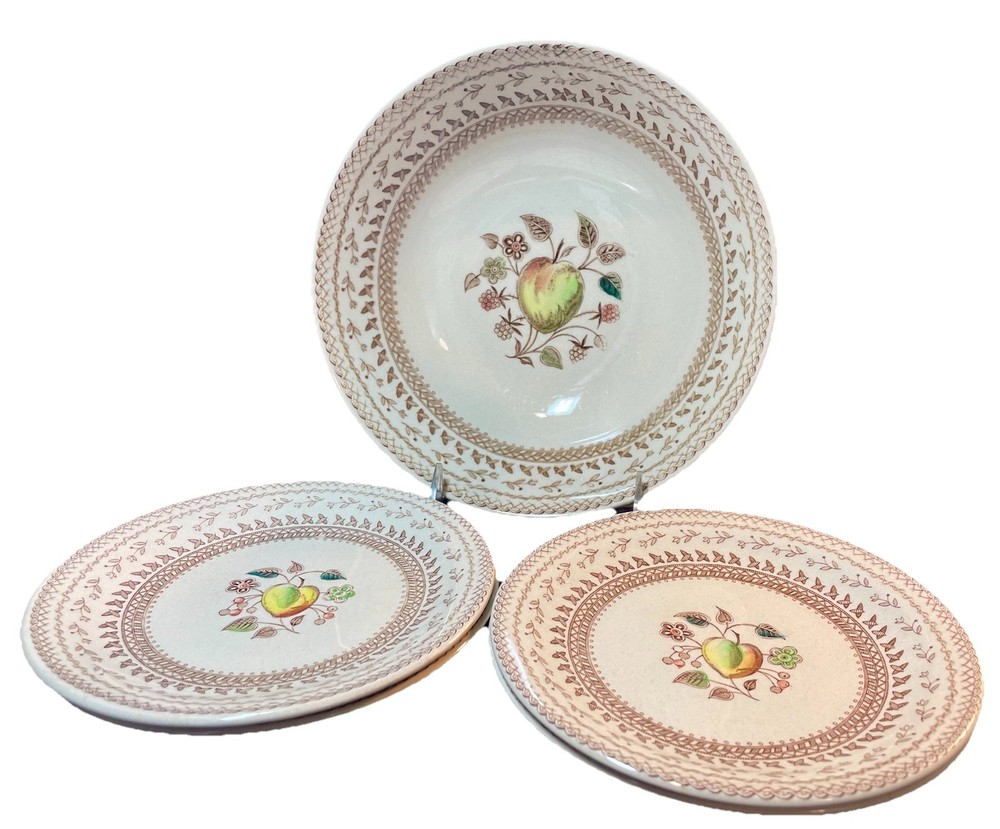 Vintage Johnson Bros Old Granite FRUIT SAMPLER VEGETABLE BOWL & 4 BREAD PLATES