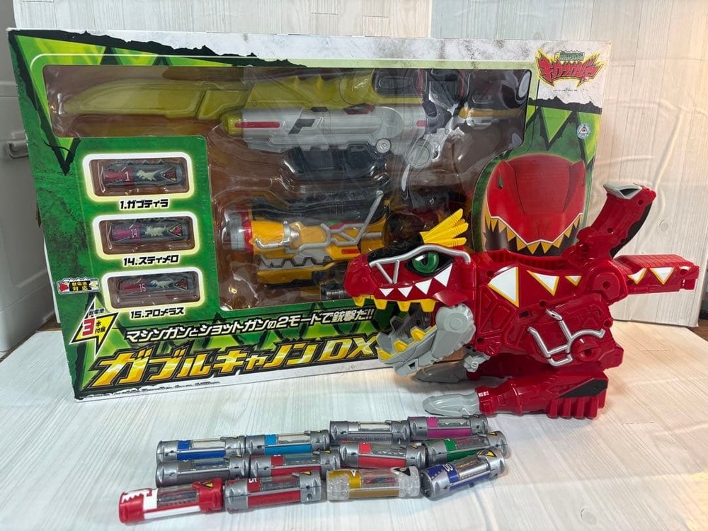 Zyuden Sentai Kyoryuger Gabru Cannon DX Set with 15 Battery Clips Used