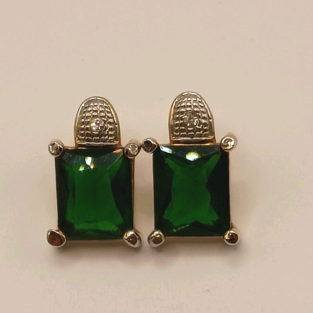 Vintage Green Crystal Rhinestone Stud Earrings Gold and Silver Tone Elegant