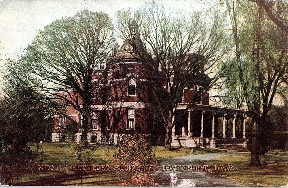 Postcard BUILDING SCENE Davenport Iowa IA m/09 AI3675