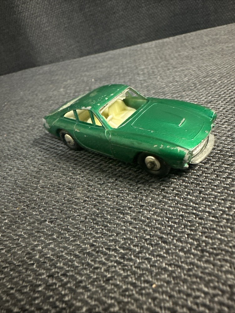 Vintage Matchbox Series Lesney No.75 Ferrari Berlinetta Green Made in England