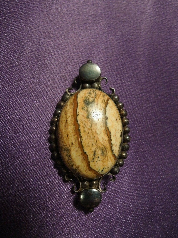 Abstract Sterling Silver Pin Brooch Pendant for Stylish Decor-image