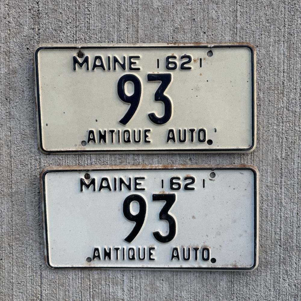 1962 Maine Antique Auto License Plate Pair Low Number Two Digit ALPCA 93