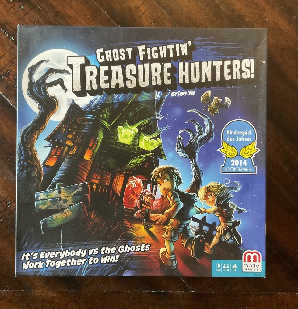 Ghost Fightin' Treasure Hunters! Co-Op Fighting Adventure Board Game COMPLETE