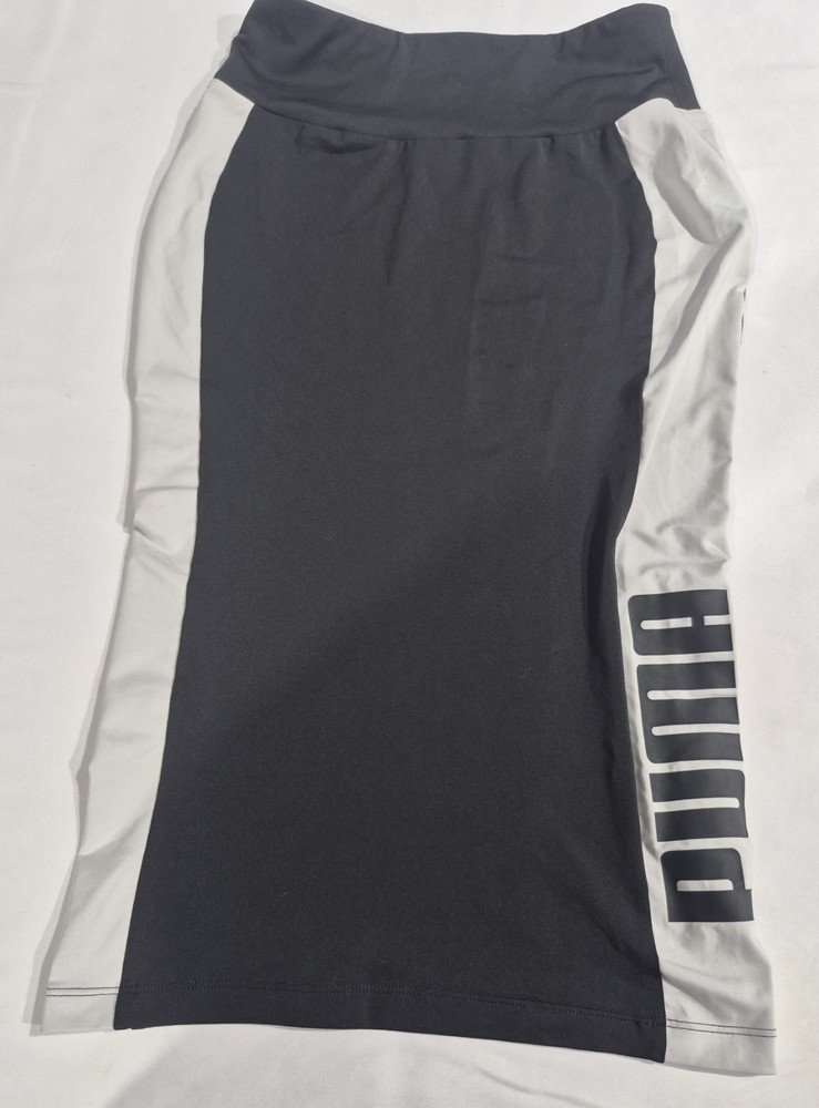Puma Women’s Activewear Skirt Size Small Black And White
