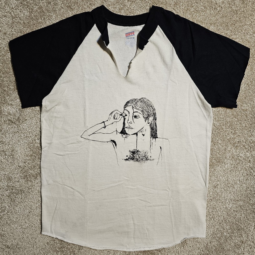 Vtg Y2k Edgy Linework Eye Guy Art Small Raglan T-Shirt Grunge Indie Skate ¾ Emo