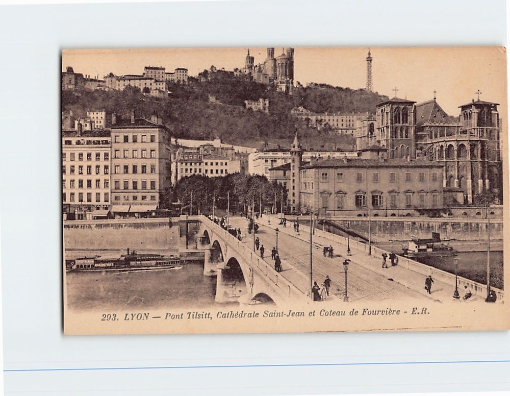 Postcard Pont Tilsitt Cathédrale Saint-Jean et Coteau de Fourvière Lyon France