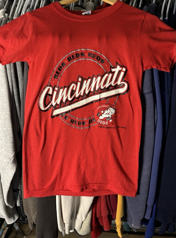 RARE Vintage 1980’s Cincinnati Reds Graphic T-Shirt Red MLB Champion USA Small