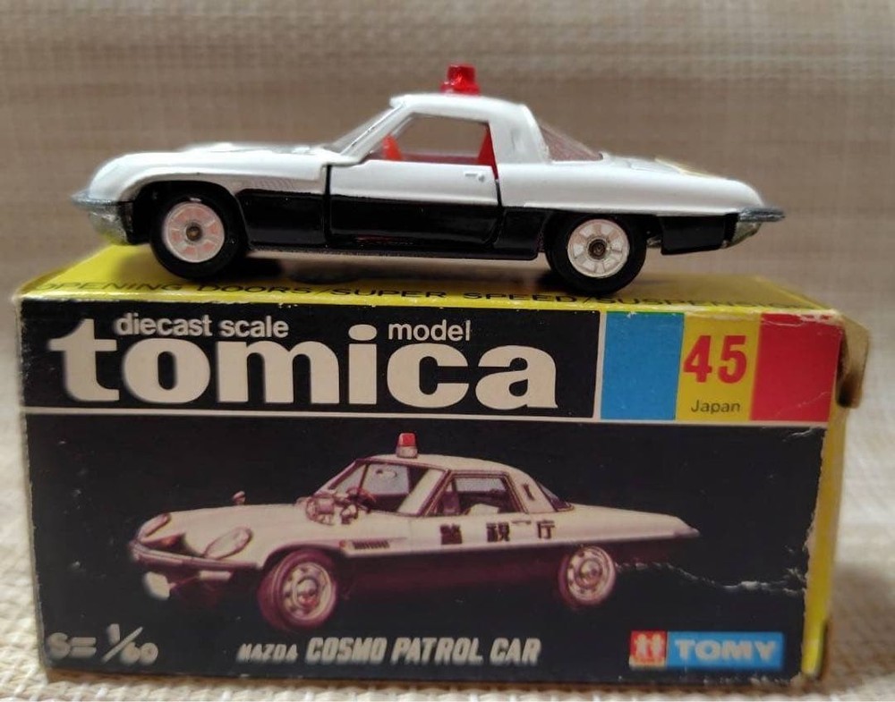 Tomica Black Box 45-1 Mazda Cosmo Sports Patrol Car Japan-Made At That Time