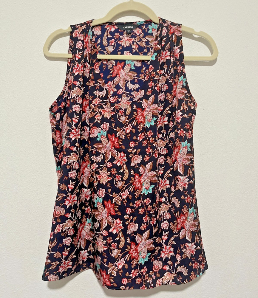 Express Women’s Size Small Petite Floral Sleeveless V-Neck Casual Top Blouse