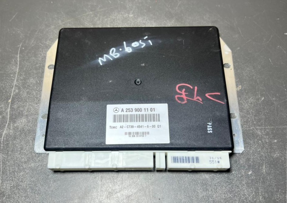 14-20 MERCEDES W205 GLC AIR SUSPENSION CONTROL UNIT MODULE A253 9001101 OEM