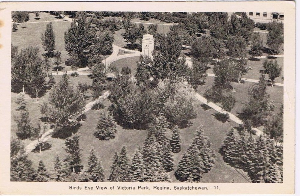 Saskatchewan Postcard Regina Victoria Park Bird's Eye View PECO