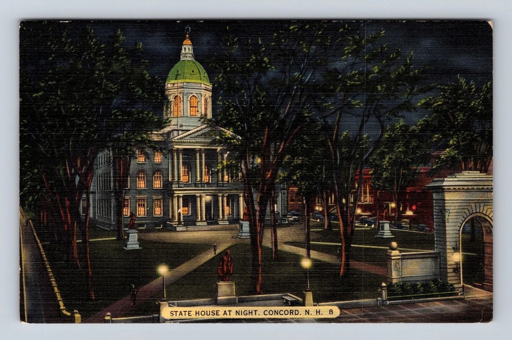 Concord NH-New Hampshire State House At Night Vintage c1941 Postcard