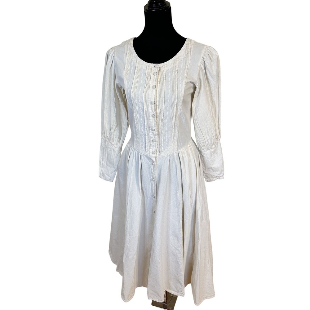 White Long Sleeve Button Front Dress Pintuck Details Full Skirt Womens Small