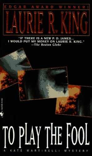 To Play the Fool - Paperback, by King Laurie R. - Acceptable