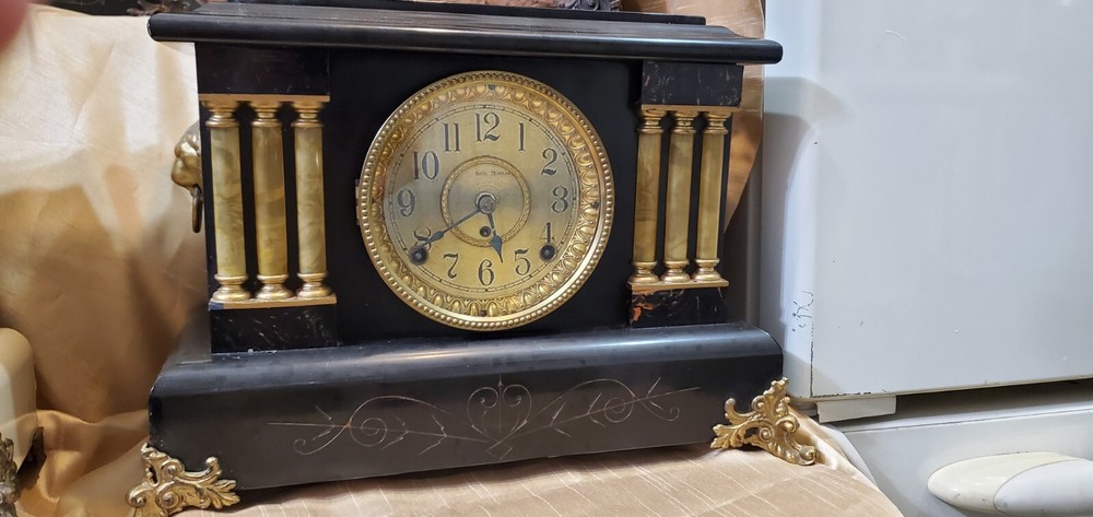 Seth Thomas Adamantine 8 Day Mantel Clock 1911