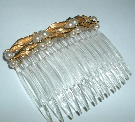 Beautiful Vintage White Pearl Gold Leaf Slide Hair Comb
