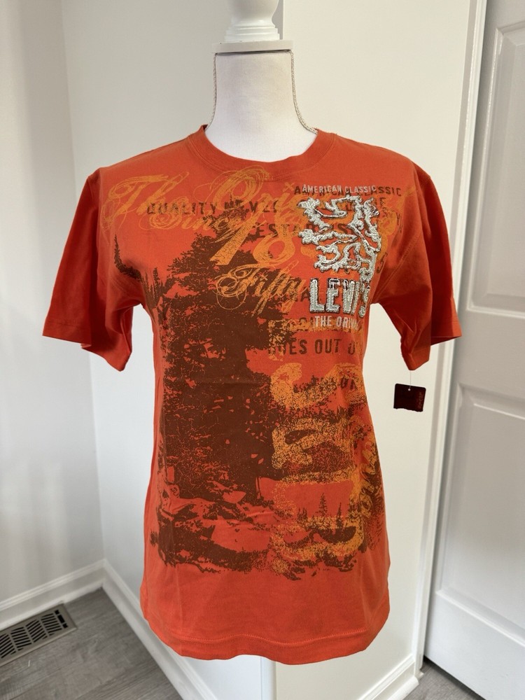 Vintage Levi’s Graphic T Shirt Boys 12/14 Or Women’s XS Y2K Affliction