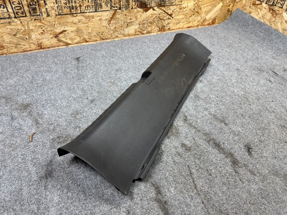 2018 - 2022 HONDA ACCORD REAR TRUNK LID TRIM COVER PANEL OEM 84640TVAA0 BLACK BK