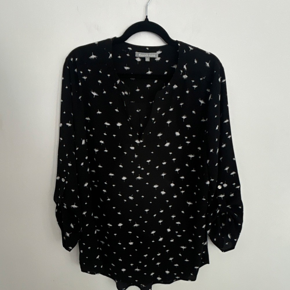 Daniel Rainn Women's Black White Floral Split Neck Blouse XL Polyester