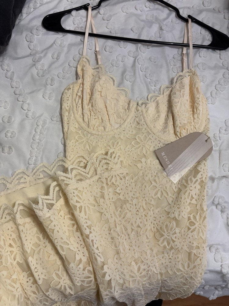 meshki lace XS long dress never worn brand new with tags